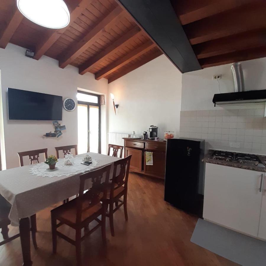 Loft Trabucco - In The Heart Of Salo City Center, Lake View, 4 Rooms Exterior foto